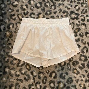 Nike Women's Light Tan Athletic Shorts Size Small